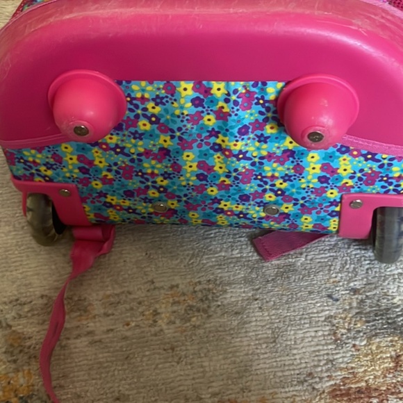 School supplies - Picture 3 of 3